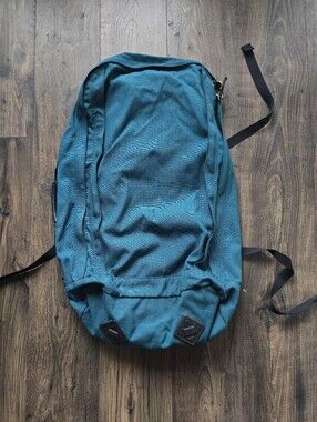Vintage MEC Travel Pack
